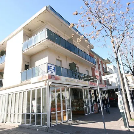 Aparthotel Royal